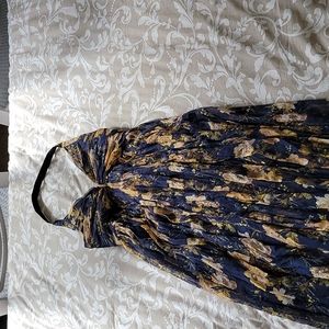 Maxi dress size 6. Mng collection